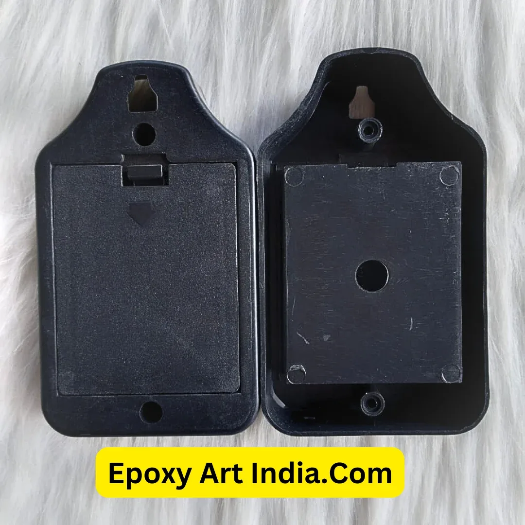 Your-paragraph-text-22 Clock Back Cover - Image 1