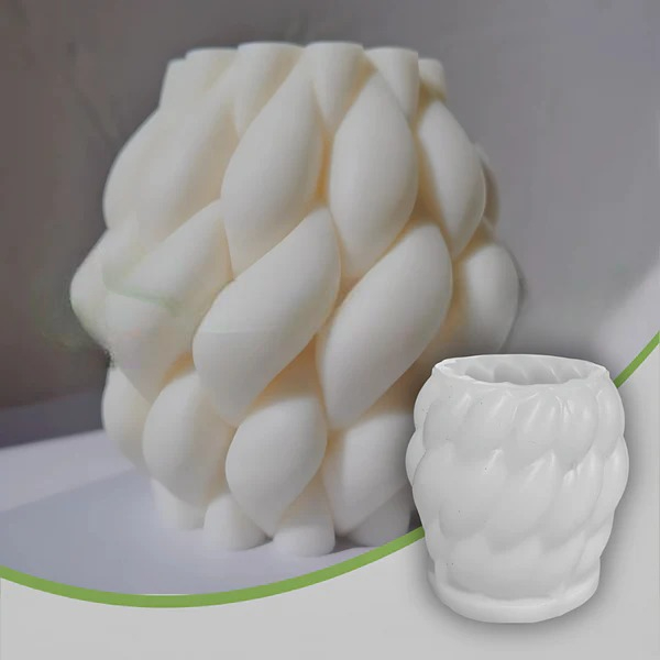 3D Twirl Raindrop Mold For Candle Art