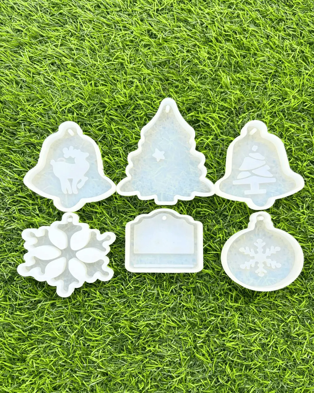 Untitled-design-2025-05-22T144739.571 Christmas Decorations Silicone Molds - Image 1